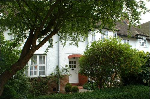 06 Asmuns Hill